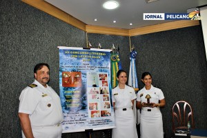 1º lugar, Al. Larisa Moura do CIABA, ao lado da CCB Letícia Silva e do CLC Sérgio de Moura.(Foto: Al. Colares/ Jornal Pelicano)